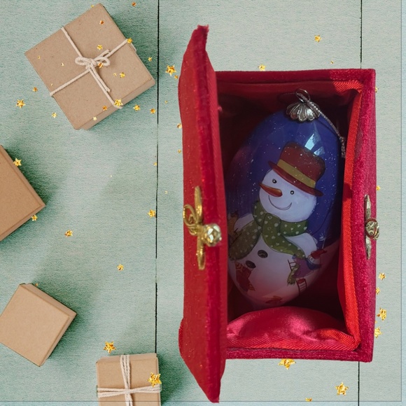 Pier 1 Li Bien Hand-Painted 2011 Snowman Teardrop Blown Glass Ornament - Picture 4 of 6